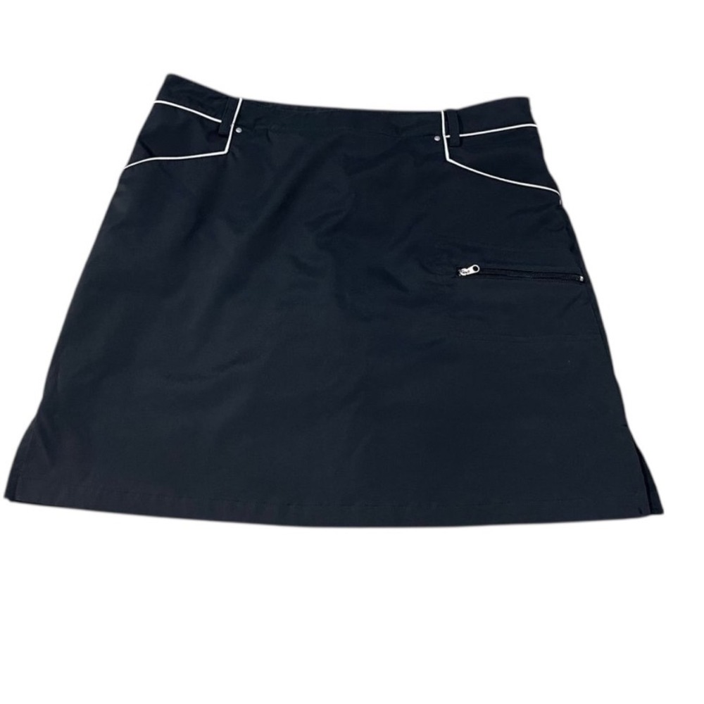 Nivo by Lanctot Golf Skort Black‎ White Trim Size 6 Athletic Activewear